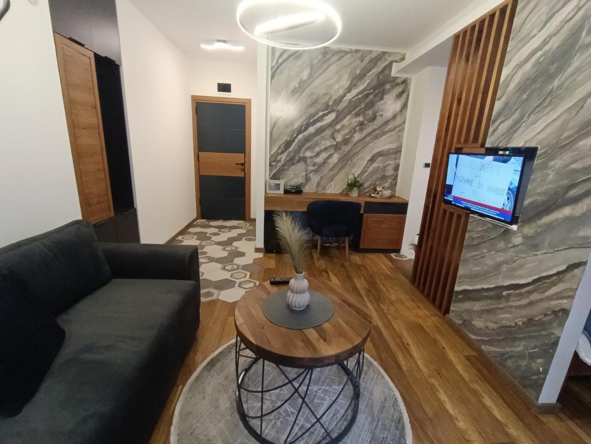 Square Luxury Apartments Берово Екстер'єр фото